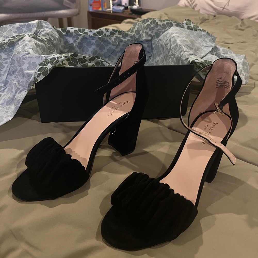 Kate Spade New York Mona Block Heel Black